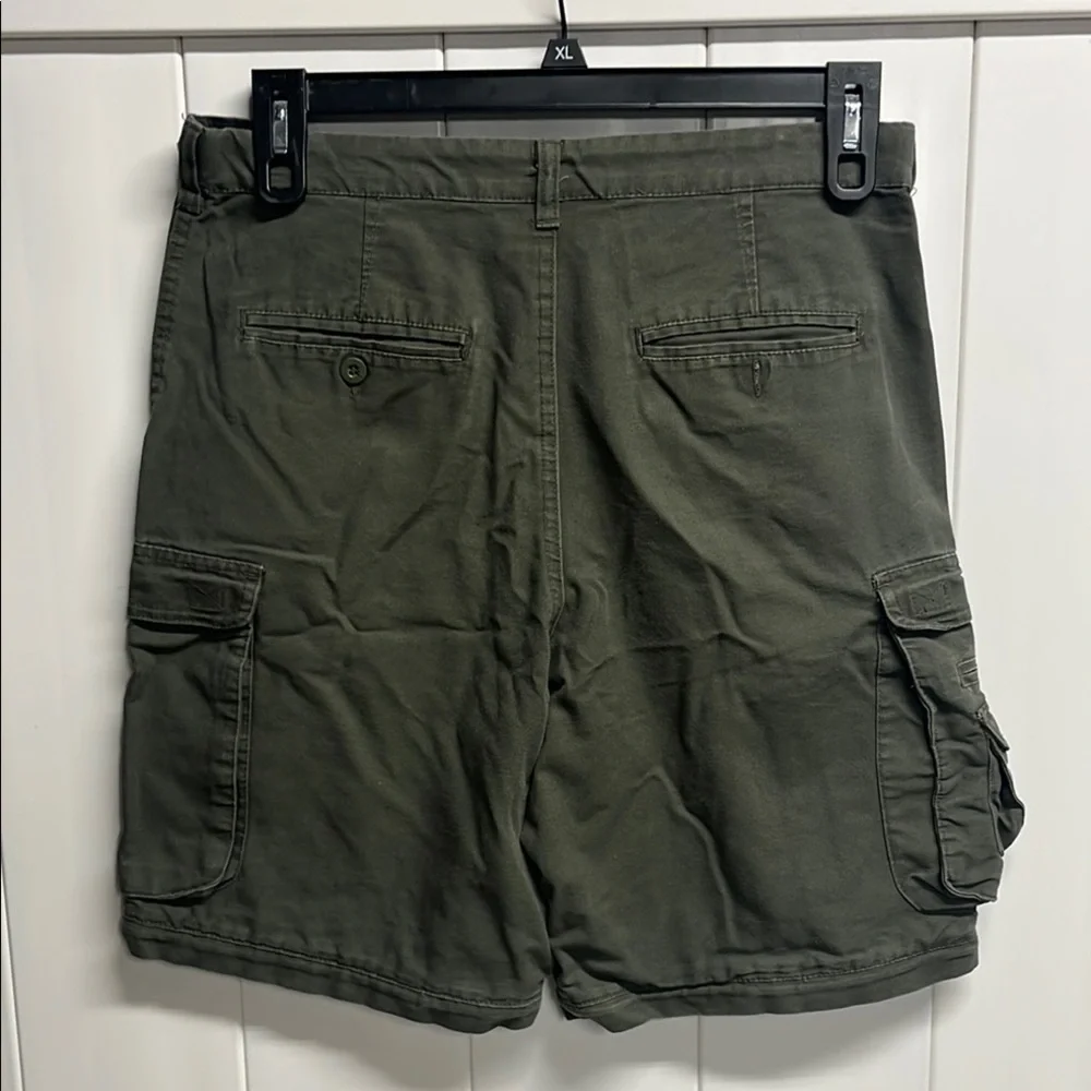 BSA Men's Green Cargo Shorts 32” waist - Picture 4 of 6